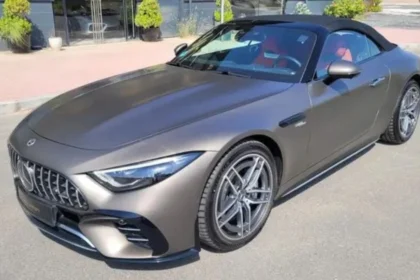 The 2023 Mercedes-AMG SL 43 Roadster
