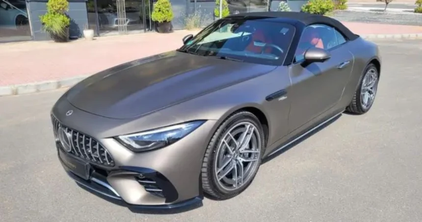 The 2023 Mercedes-AMG SL 43 Roadster