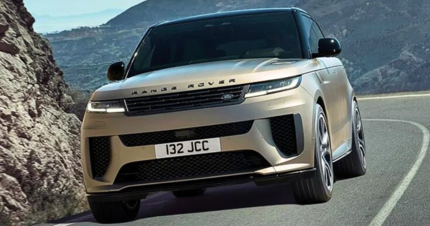 The 2024 Range Rover Sport SV