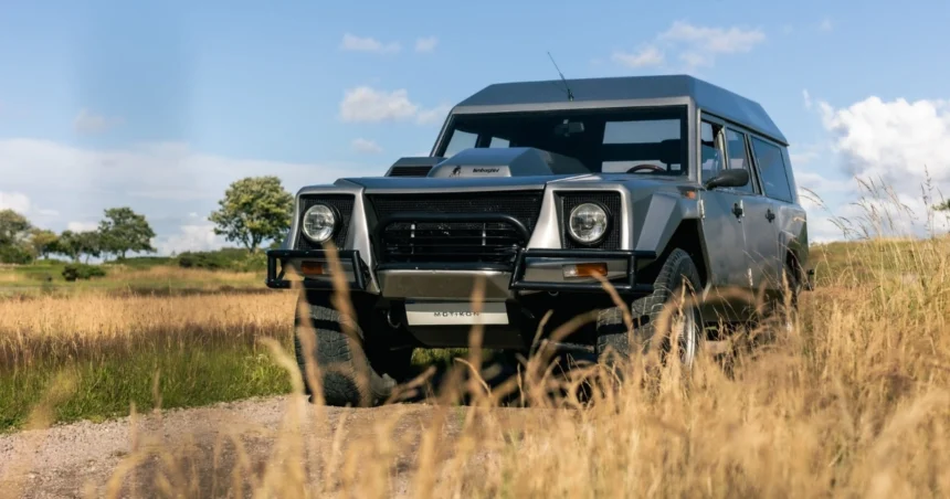 Lamborghini LM 002