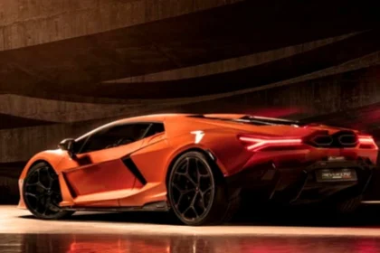 2024 Lamborghini Revuelto