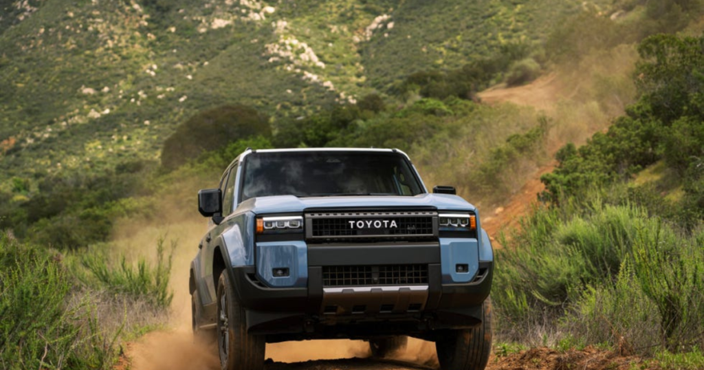 2025 Land Cruiser Climbing hill