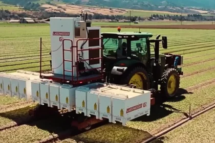 Carbon Robotics LaserWeeder G2