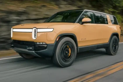 2022 Rivian R1S