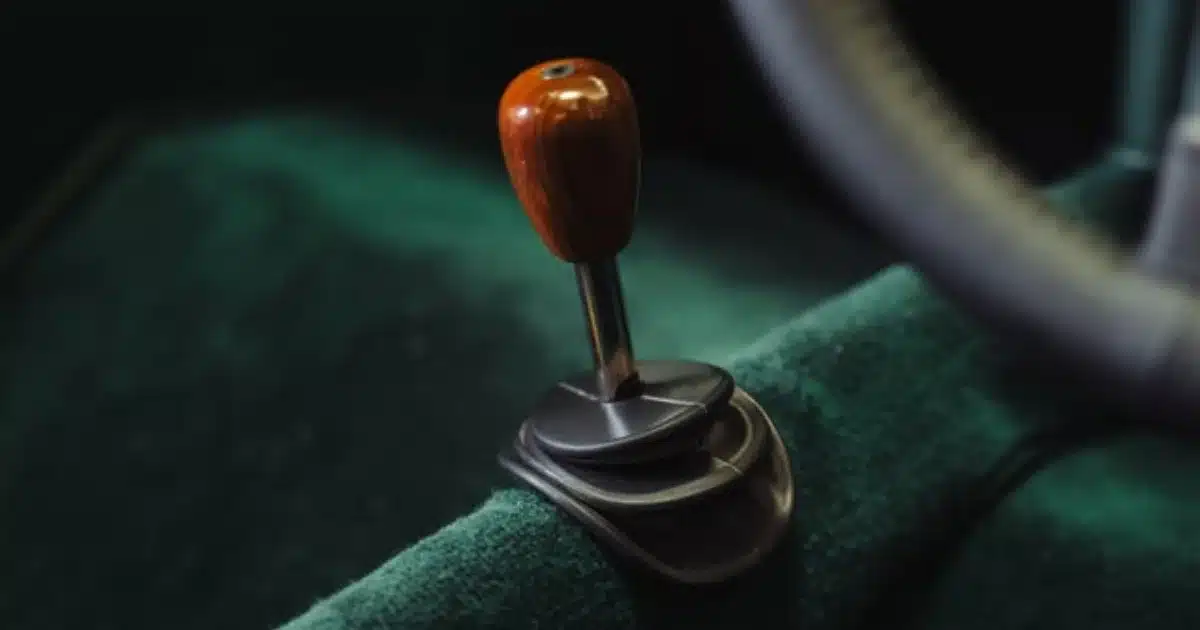 McLaren Teases M6GT-Inspired Supercar With Possible Manual Transmission McLaren Teases M6GT-Inspired Supercar With Possible Manual Transmission